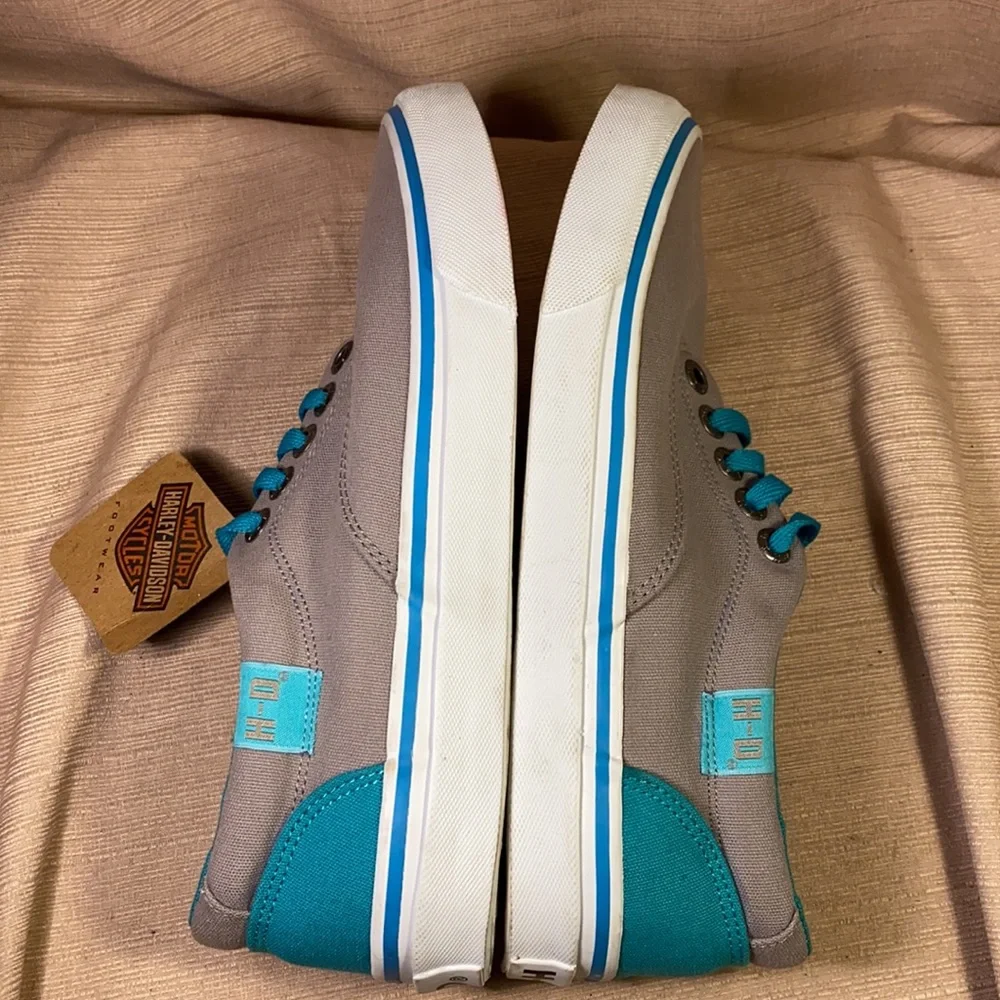 NWT Harley-Davidson canvas lace up loafers
